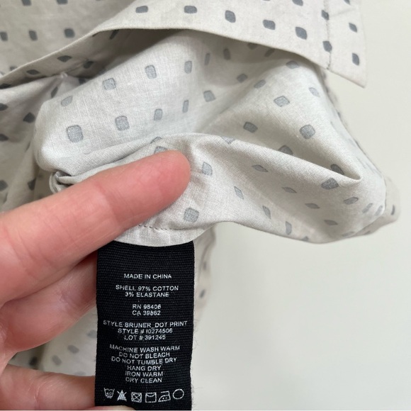 Theory Shirt Mens Bruner Dot Print Beige Gray Stretch Cotton Button Up Small EUC - Picture 9 of 9